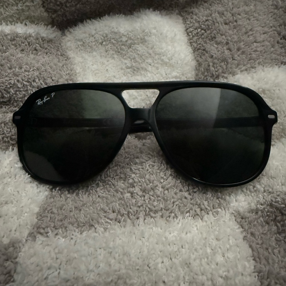 Ray-Ban Dark Aviator Sunglasses
